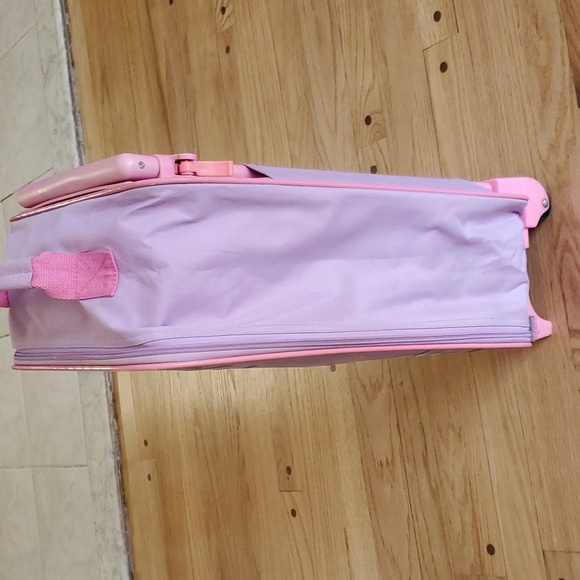 Hello Kitty Luggage - Picture 4 of 13